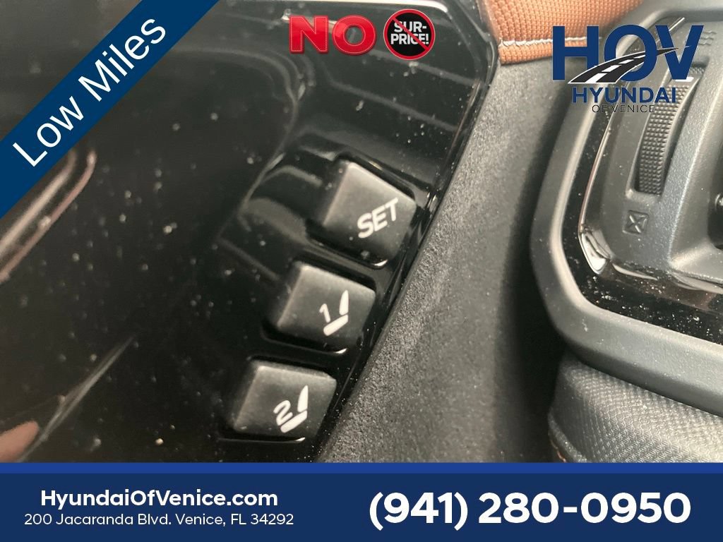 Used 2025 Subaru Forester Touring AWD/4WD image 17