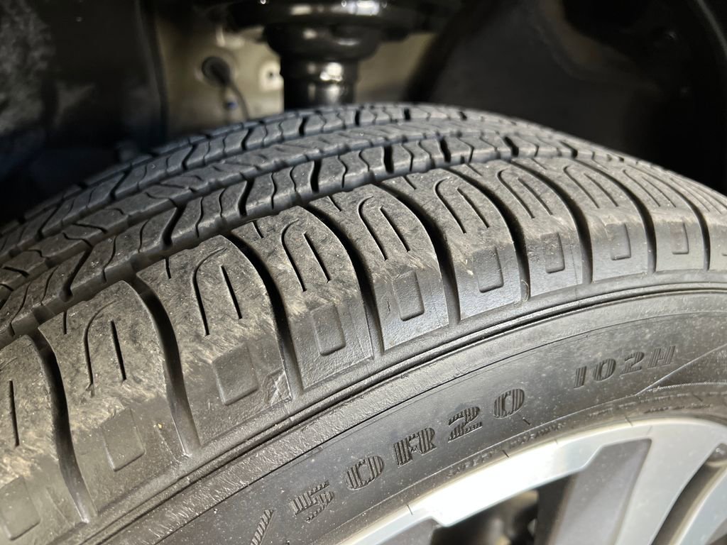 Used 2022 Subaru Ascent Touring w/ Popular Package #2A image 29