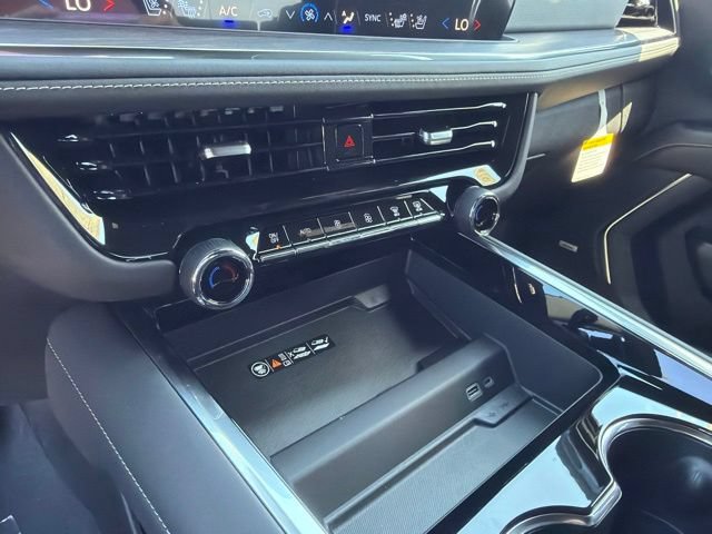New 2026 Chevrolet Tahoe Premier w/ Sun And Tow Package AWD/4WD image 20