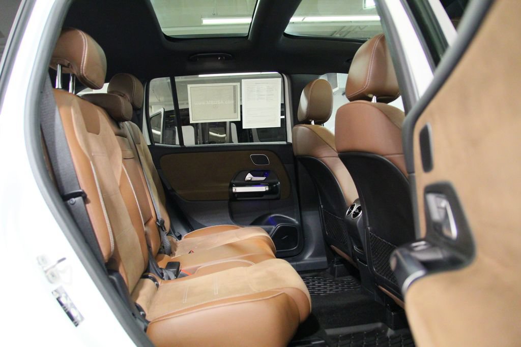 Certified 2024 Mercedes-Benz GLB 250 4MATIC image 25