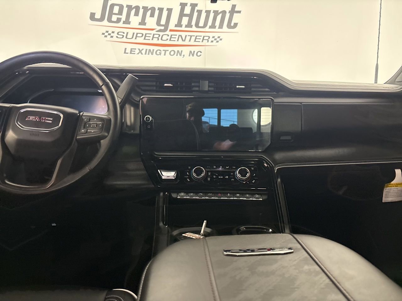 Used 2026 GMC Sierra 2500 AT4X AWD/4WD image 24