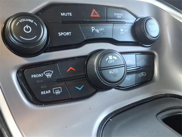 Used 2022 Dodge Challenger GT image 14