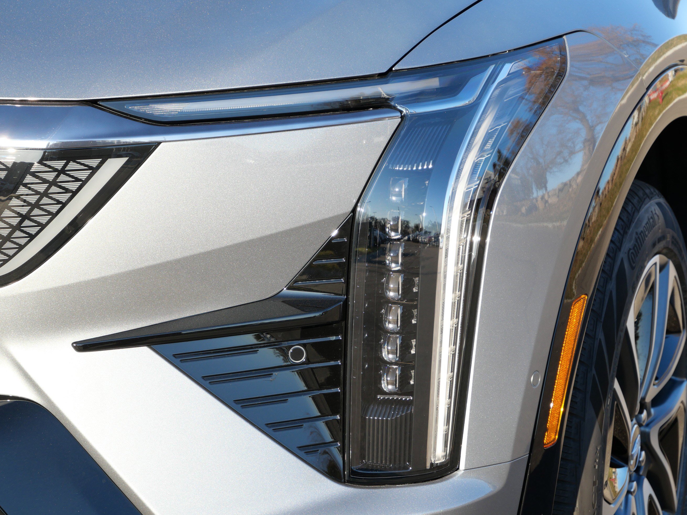 New 2026 Cadillac Optiq Sport 1 AWD/4WD image 14