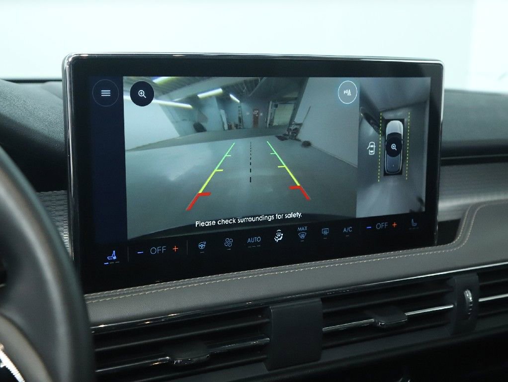 Used 2023 Lincoln Corsair FWD w/ Equipment Group 101A image 26