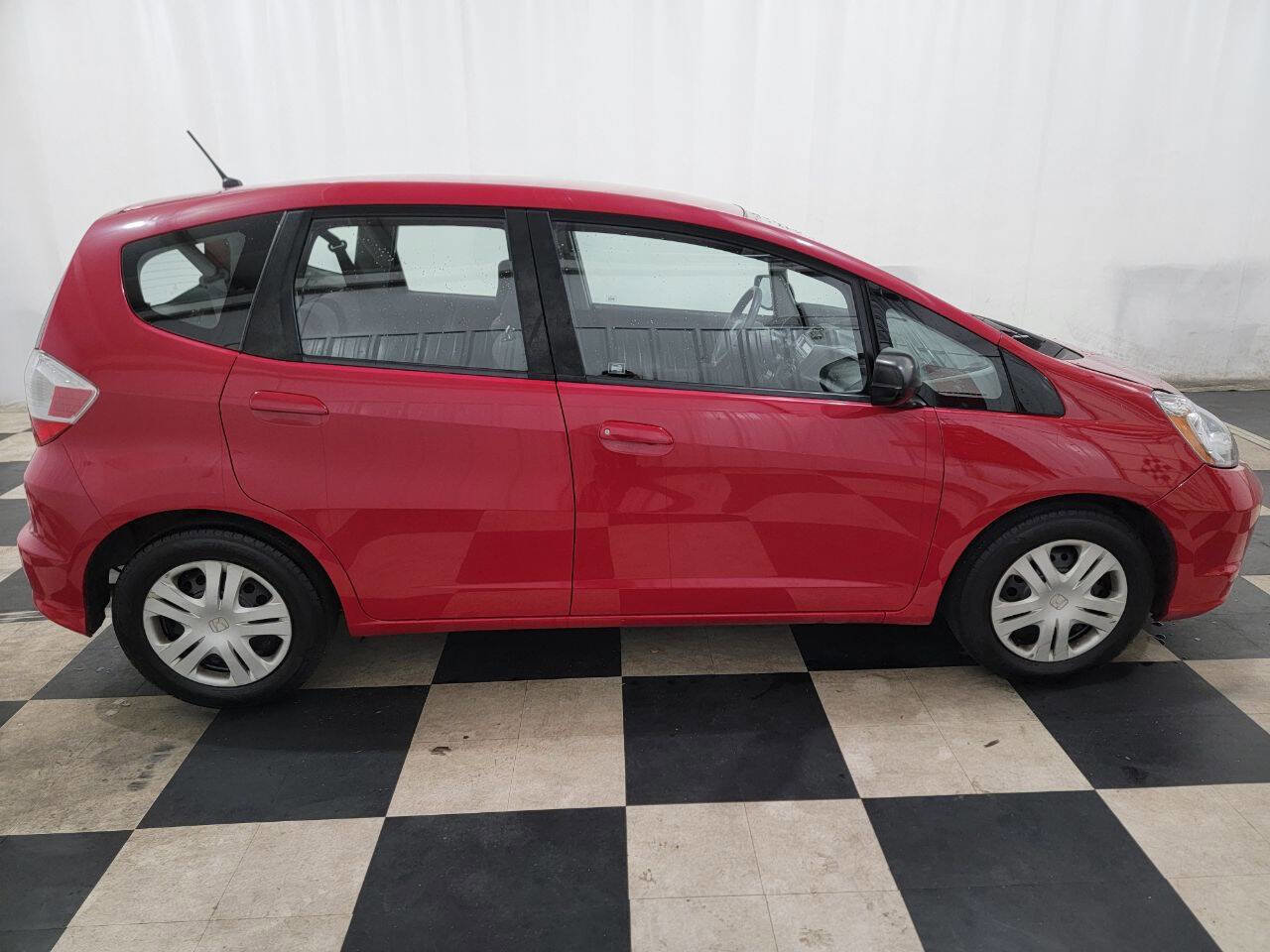 Used 2010 Honda Fit image 5