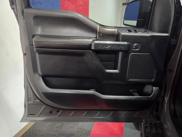 Used 2020 Ford F150 Raptor w/ Equipment Group 802A Luxury image 33