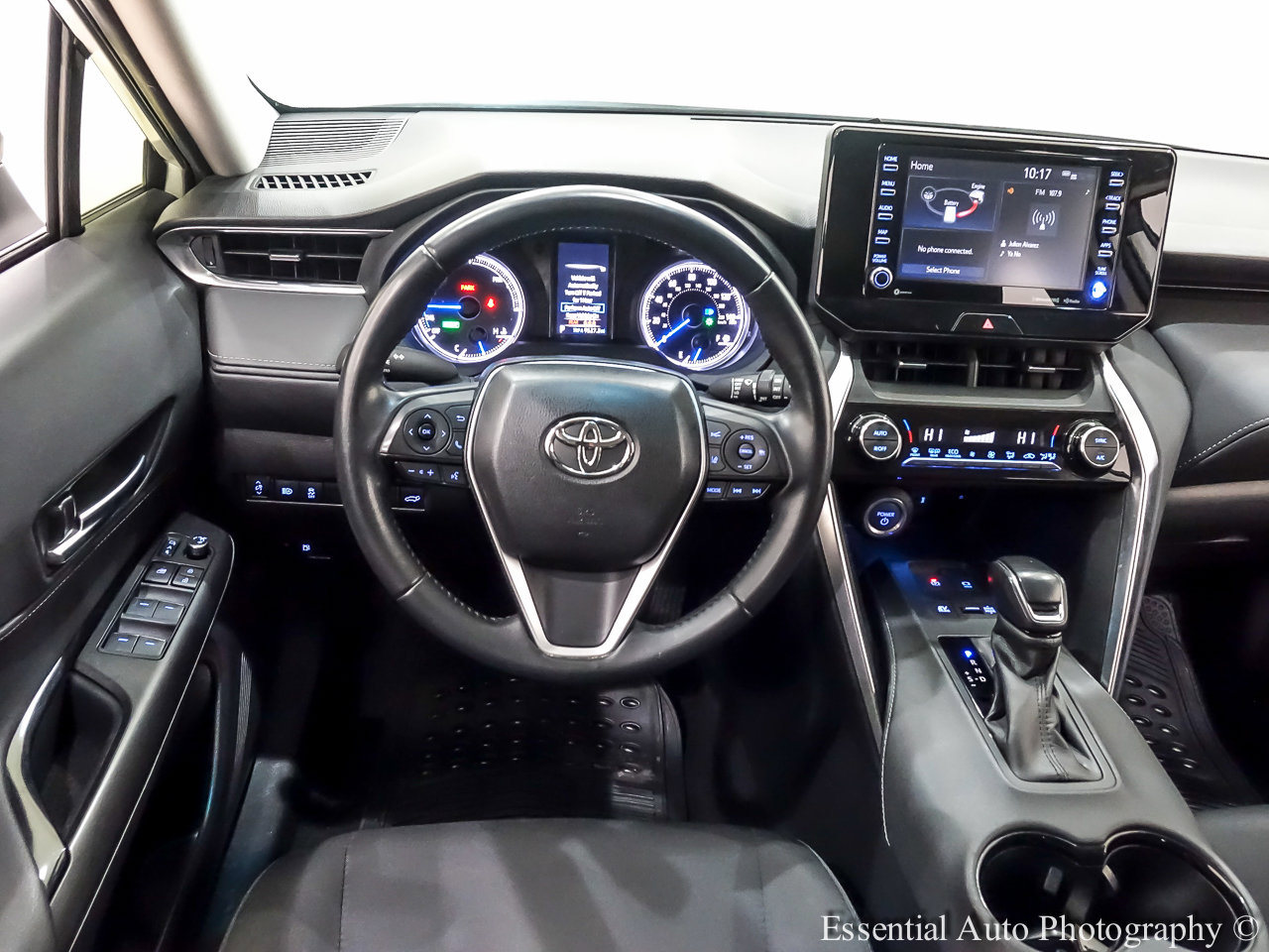 Used 2022 Toyota Venza LE image 17