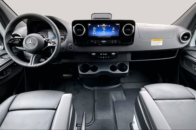 New 2025 Mercedes-Benz Sprinter 2500 image 7