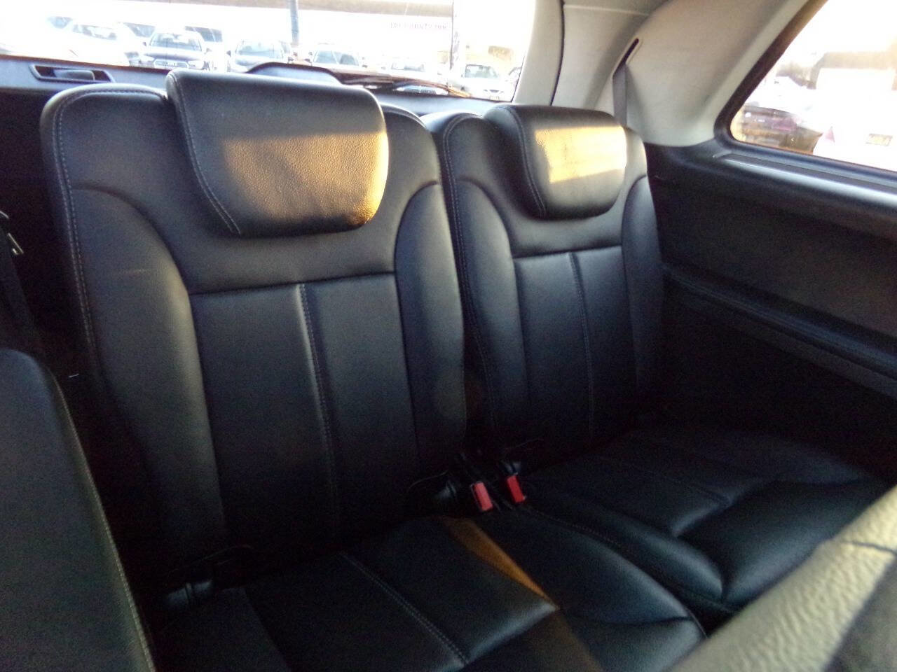 Used 2010 Mercedes-Benz GL 450 4MATIC w/ Premium 1 Pkg image 36