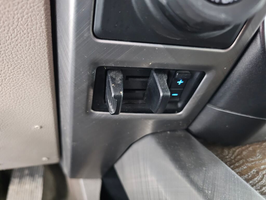 Used 2019 Ford F150 Limited w/ Trailer Tow Package image 31