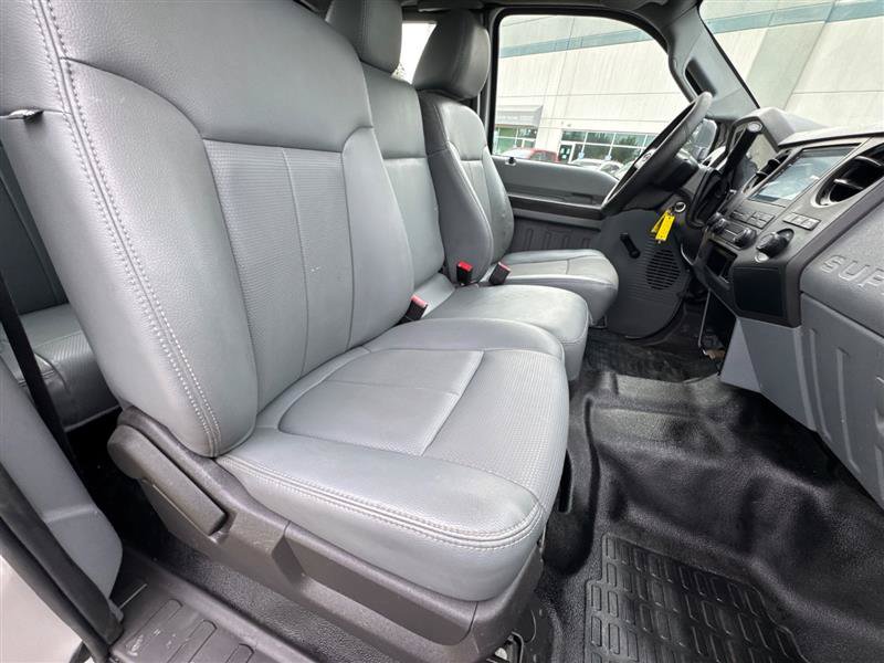 Used 2011 Ford F250 XL w/ Snow Plow Prep Pkg AWD/4WD image 19