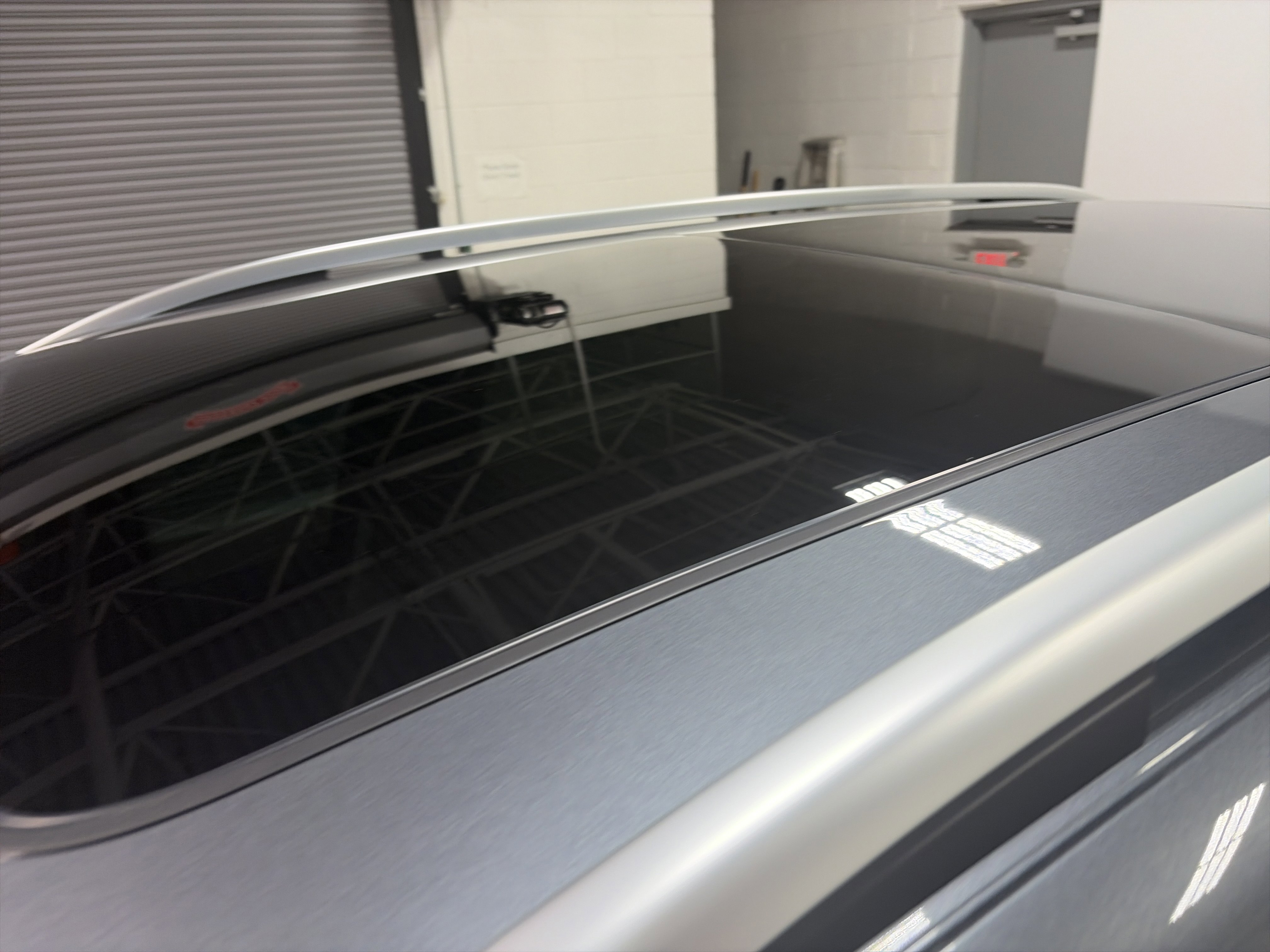 Certified 2025 Volkswagen Tiguan SE image 11