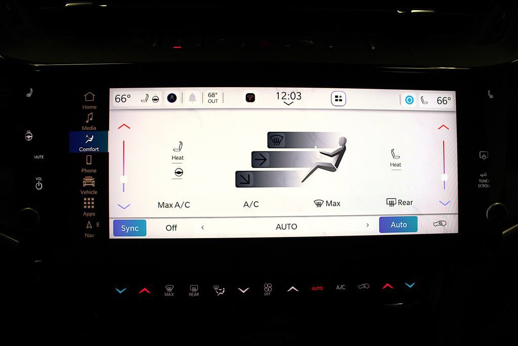 New 2026 Jeep Grand Cherokee Altitude AWD/4WD image 17