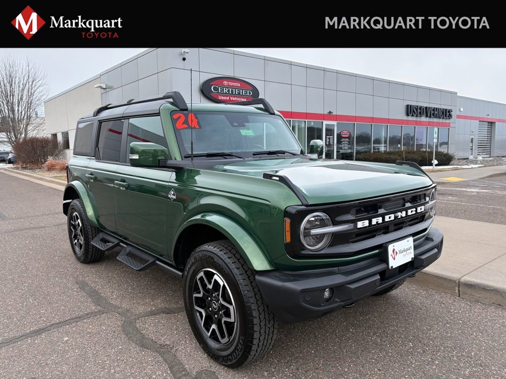 Used 2024 Ford Bronco Outer Banks image 1