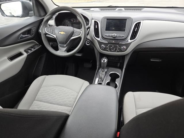 Used 2021 Chevrolet Equinox LS w/ LS Convenience Package image 25