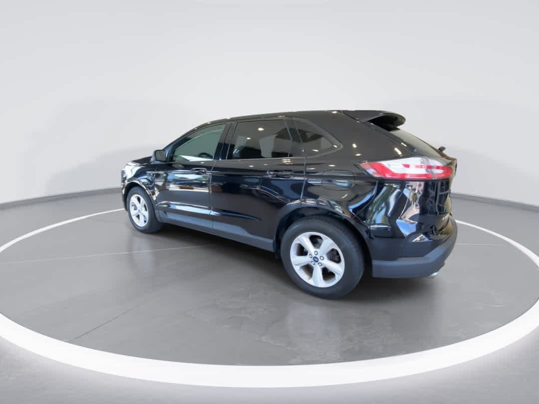 Used 2020 Ford Edge SE AWD/4WD image 6