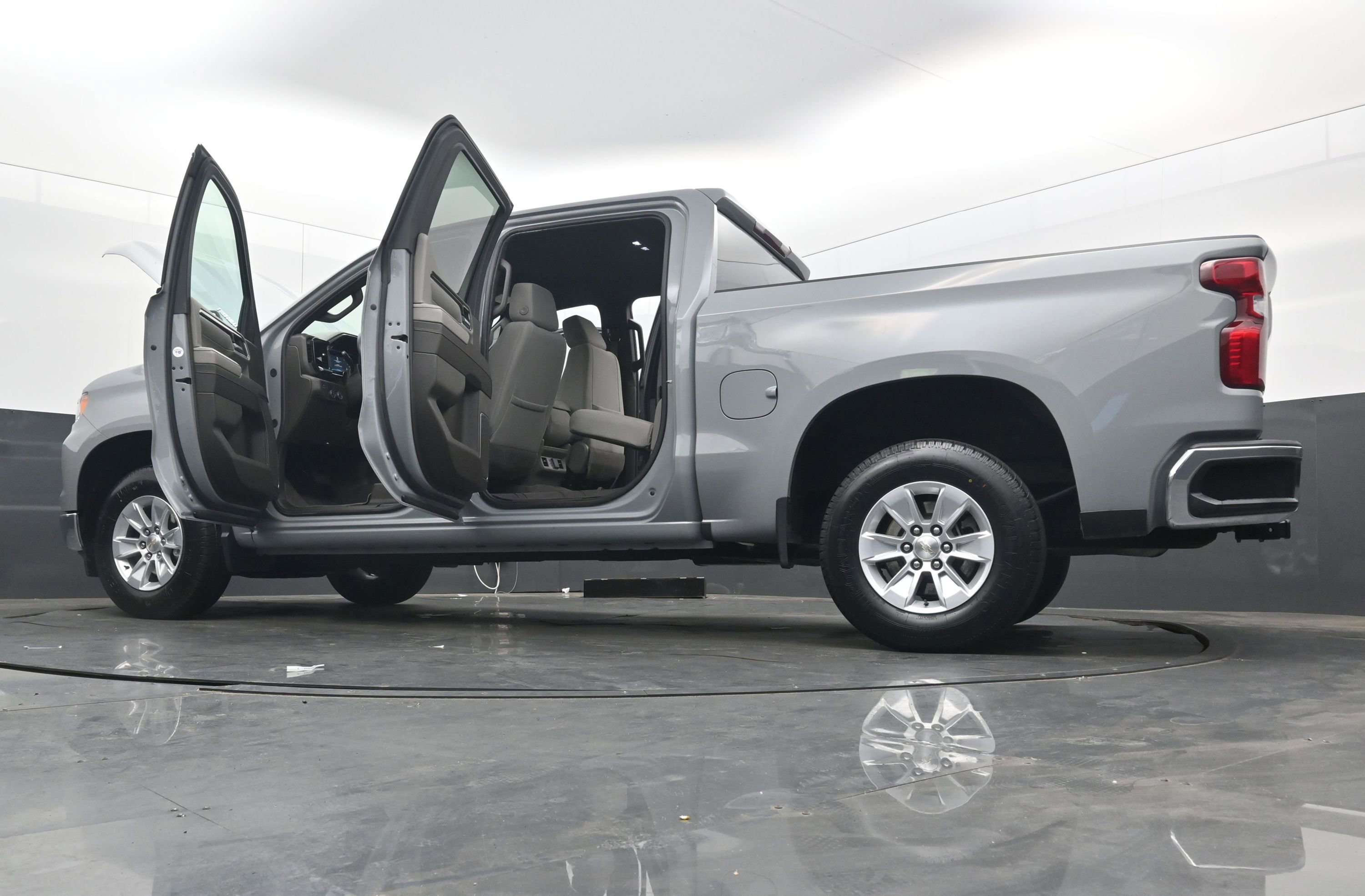 Used 2024 Chevrolet Silverado 1500 LT w/ Protection Package image 42