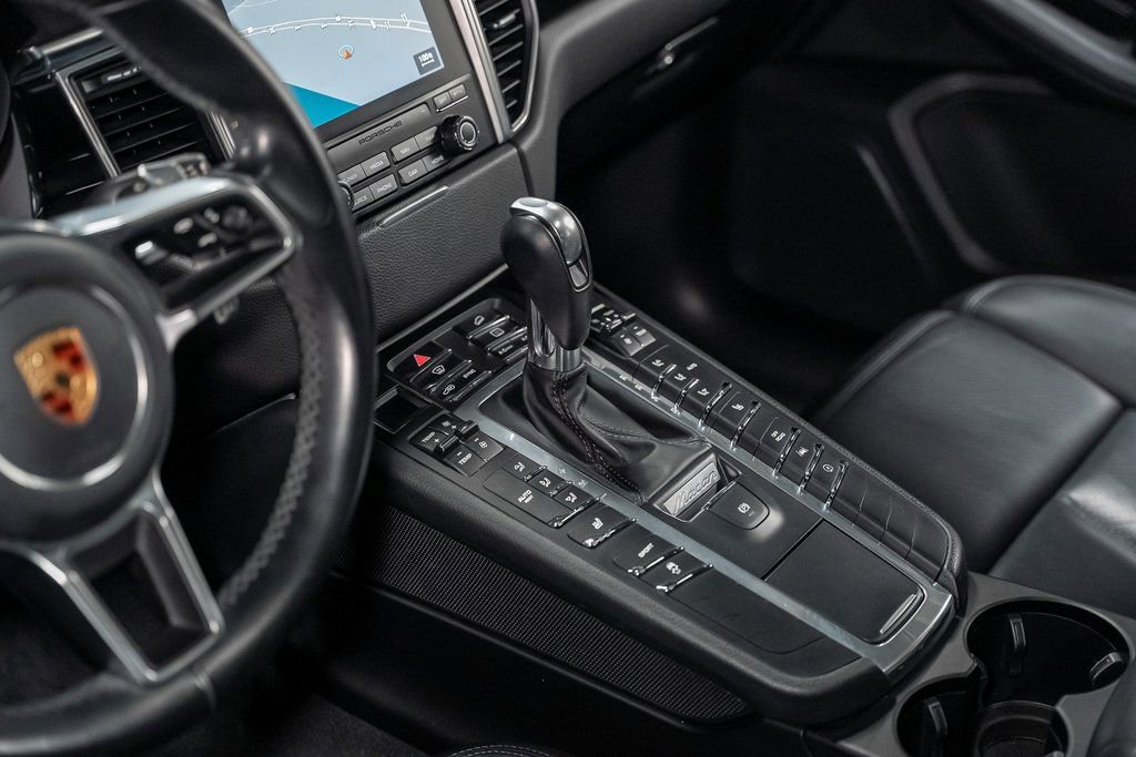 Used 2017 Porsche Macan image 54