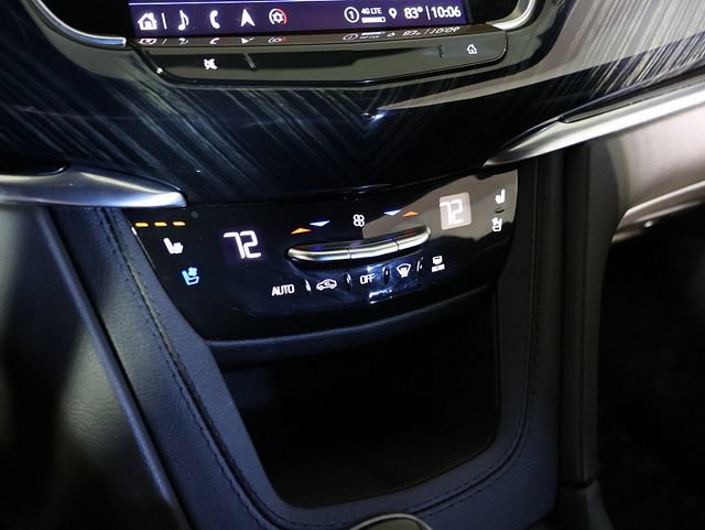 Used 2024 Cadillac XT6 Premium Luxury w/ Technology Package AWD/4WD image 23