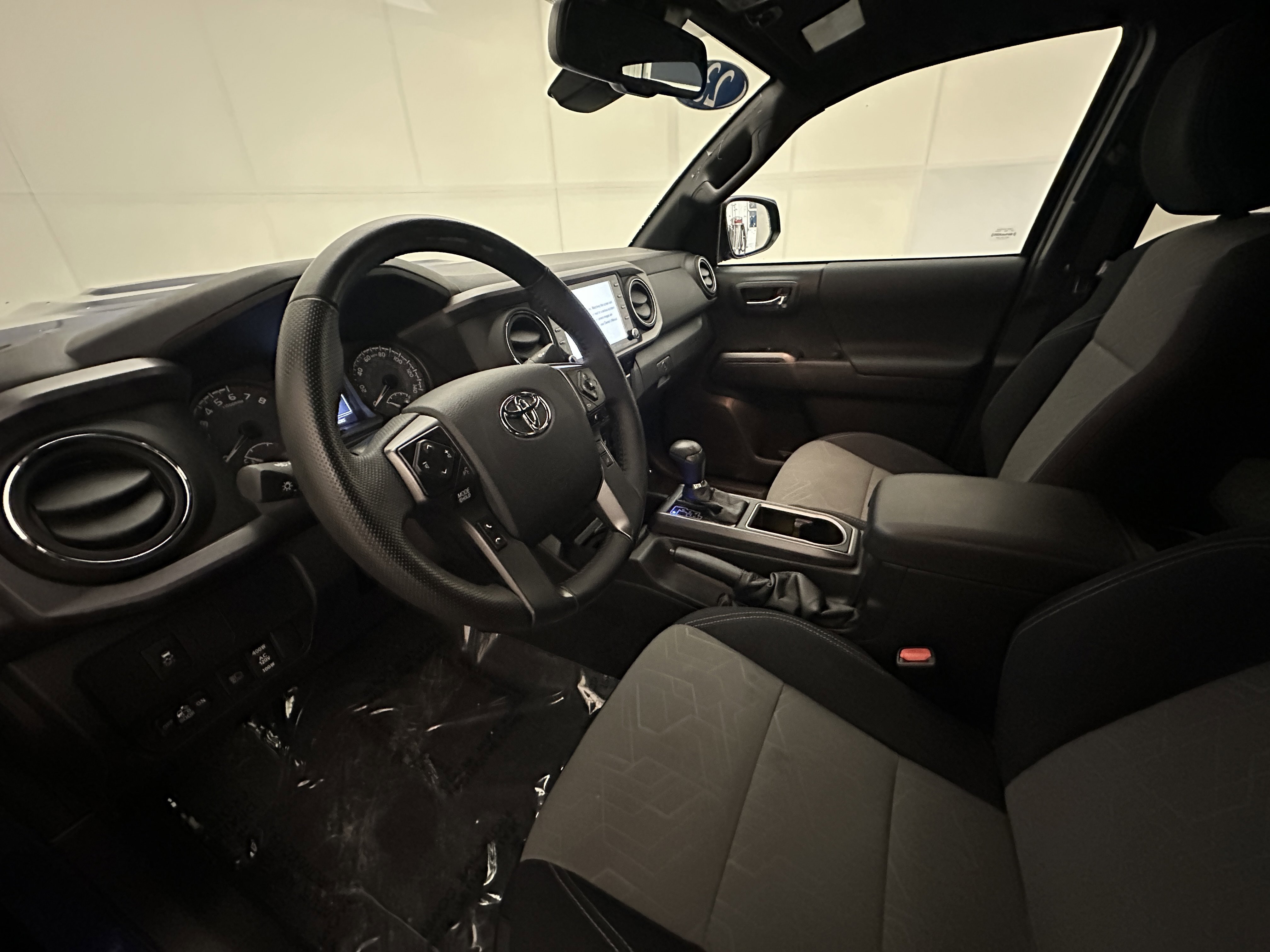 Used 2023 Toyota Tacoma TRD Sport image 20