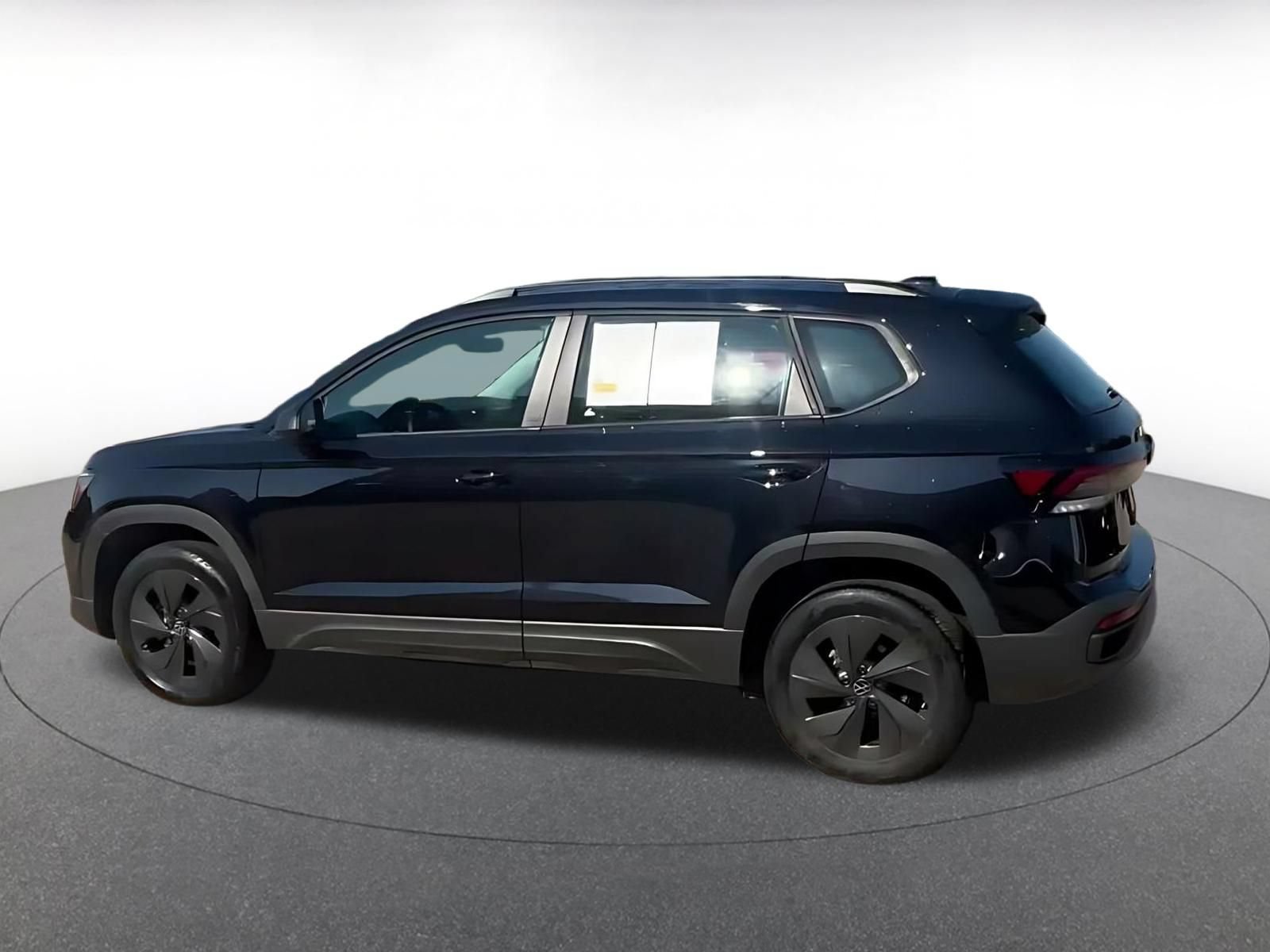 Used 2026 Volkswagen Taos S FWD image 8