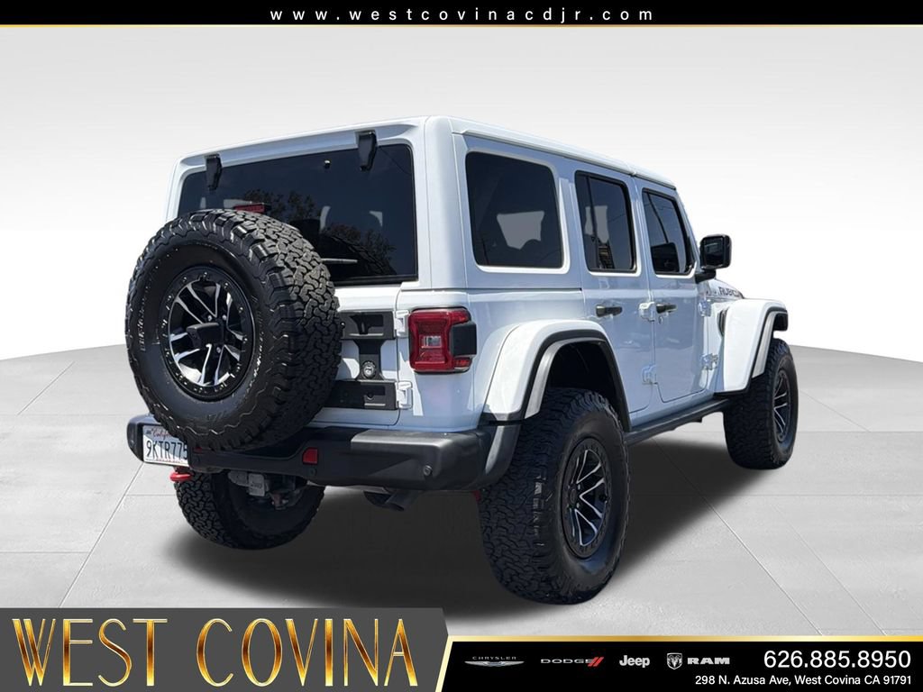 Used 2024 Jeep Wrangler Unlimited Rubicon AWD/4WD image 10