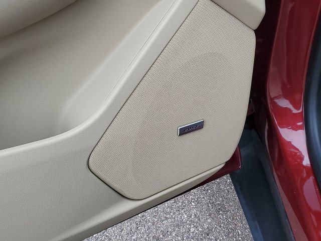 Used 2017 Cadillac XT5 Luxury w/ Driver Awareness Package AWD/4WD image 24