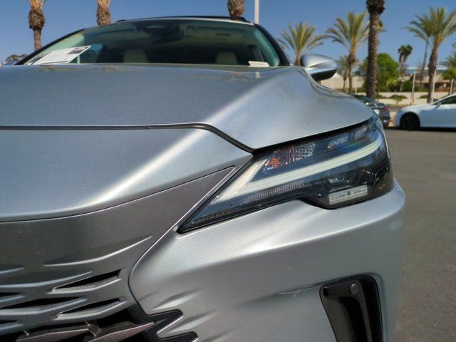 Used 2023 Lexus RX 350h w/ Cold Area Package image 10