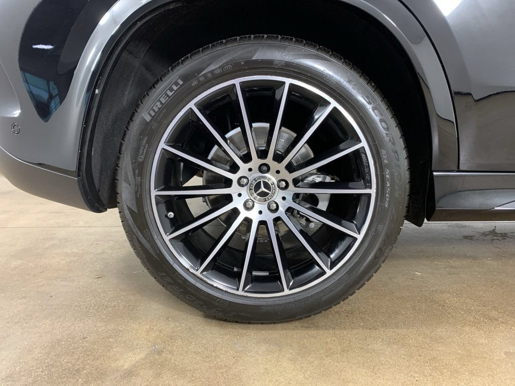 Used 2022 Mercedes-Benz GLE 350 4MATIC w/ AMG Line Exterior image 40