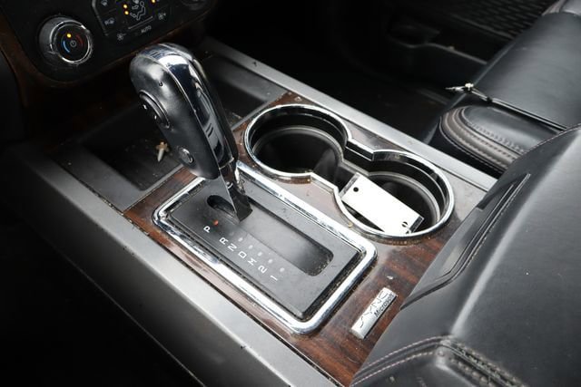 Used 2015 Ford Expedition EL Platinum RWD image 27