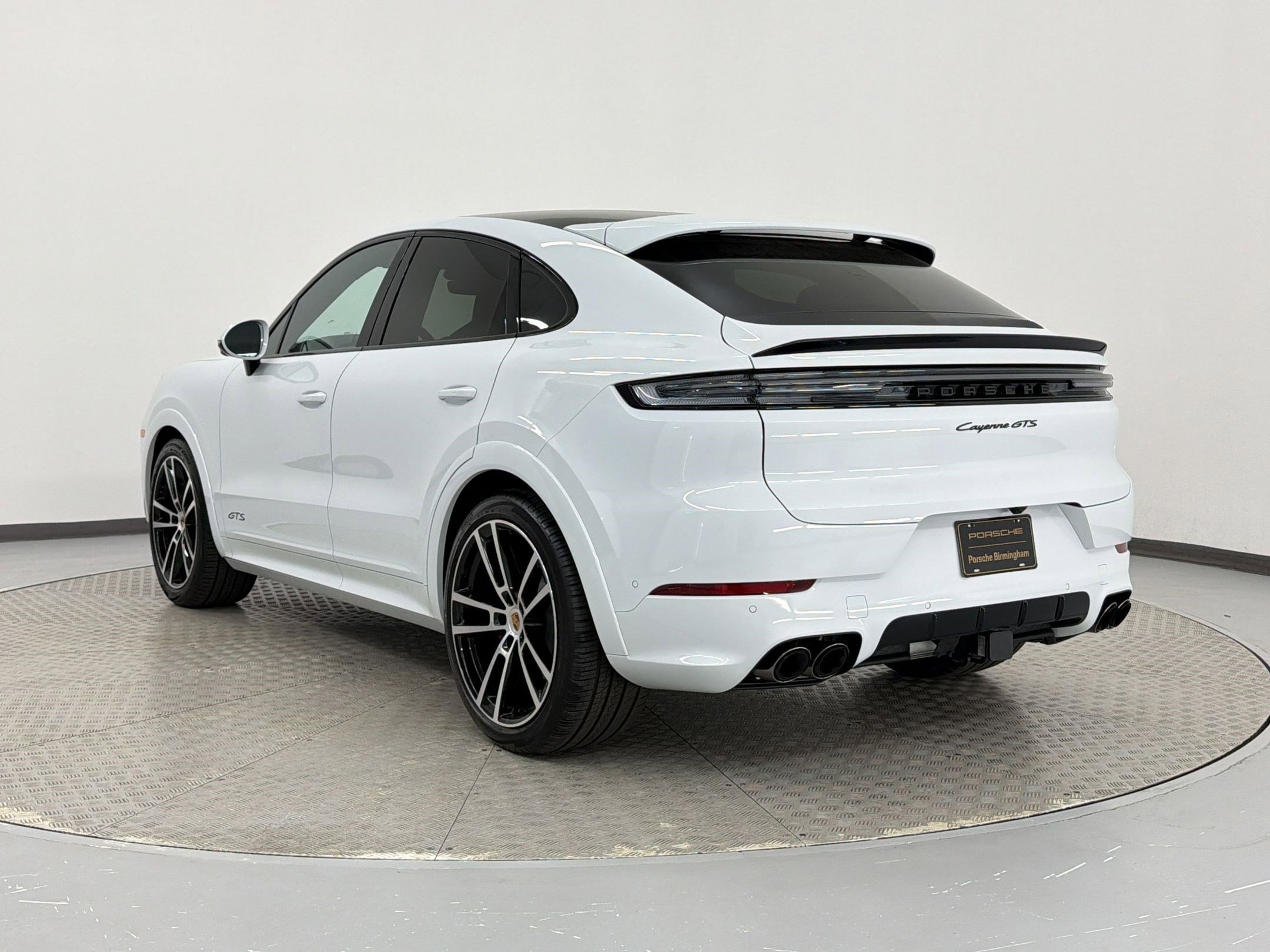 New 2026 Porsche Cayenne GTS AWD/4WD image 3