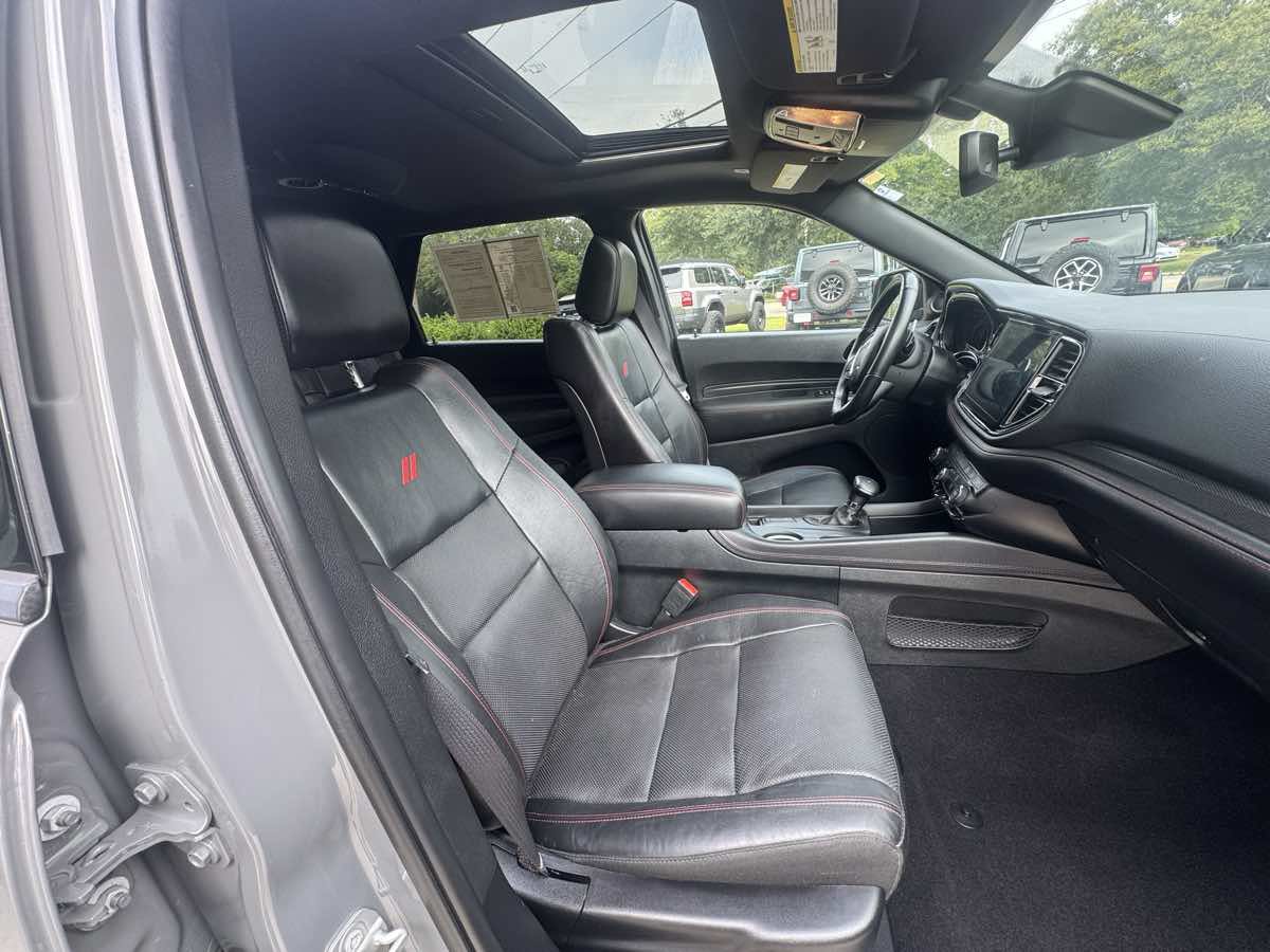 Used 2025 Dodge Durango R/T AWD/4WD image 10