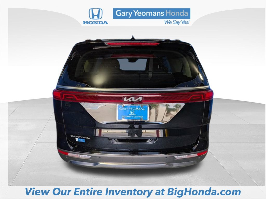 Used 2023 Kia Carnival SX Prestige FWD image 7