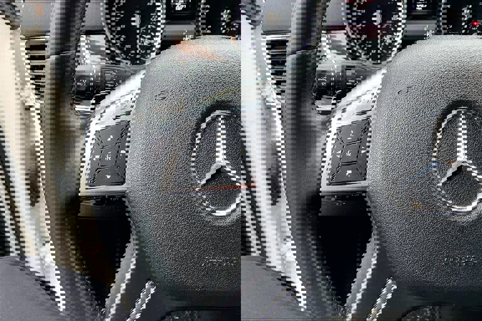 Used 2014 Mercedes-Benz GL 450 4MATIC image 19