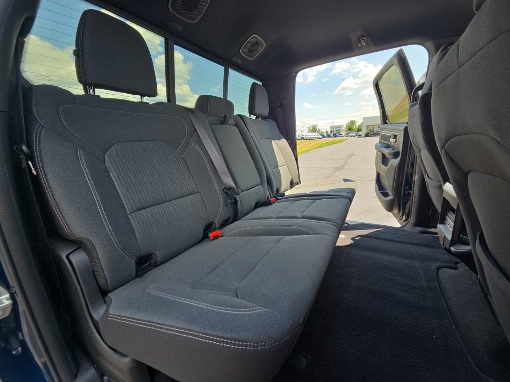 Used 2023 RAM 1500 Big Horn AWD/4WD image 19
