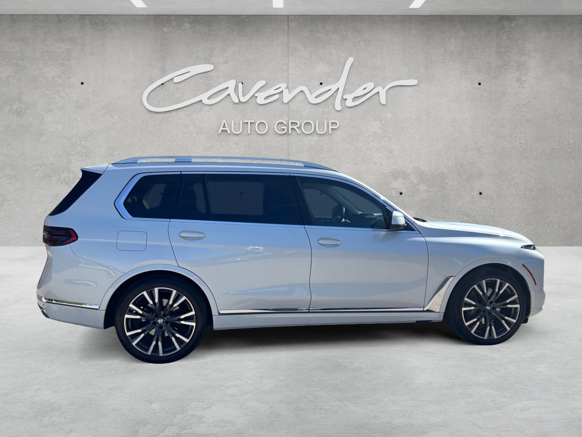 Used 2024 BMW X7 xDrive40i w/ Executive Package image 20