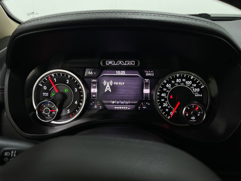 Used 2020 RAM 1500 Laramie image 23