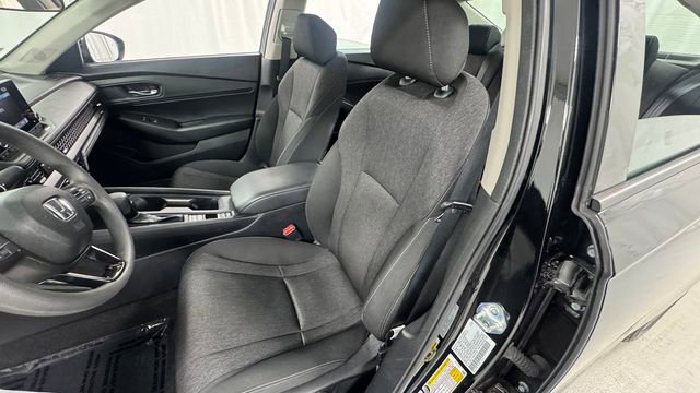 Used 2023 Honda Accord EX image 10