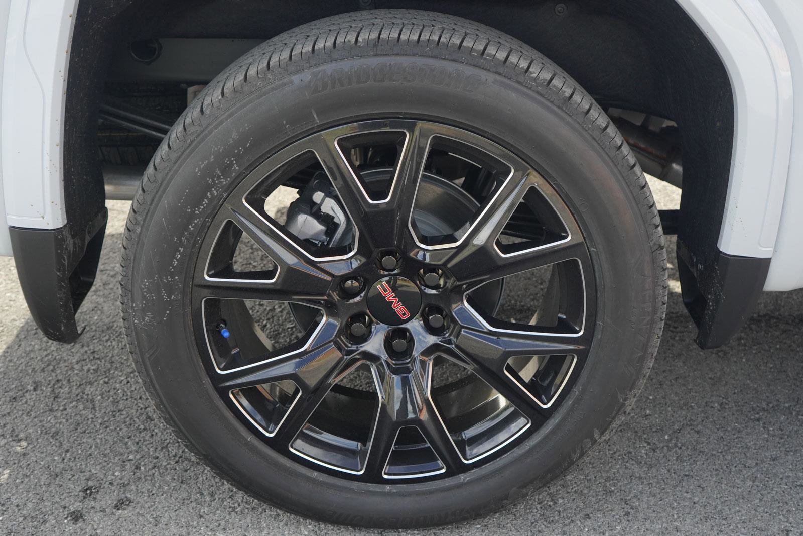 New 2026 GMC Sierra 1500 Denali image 13