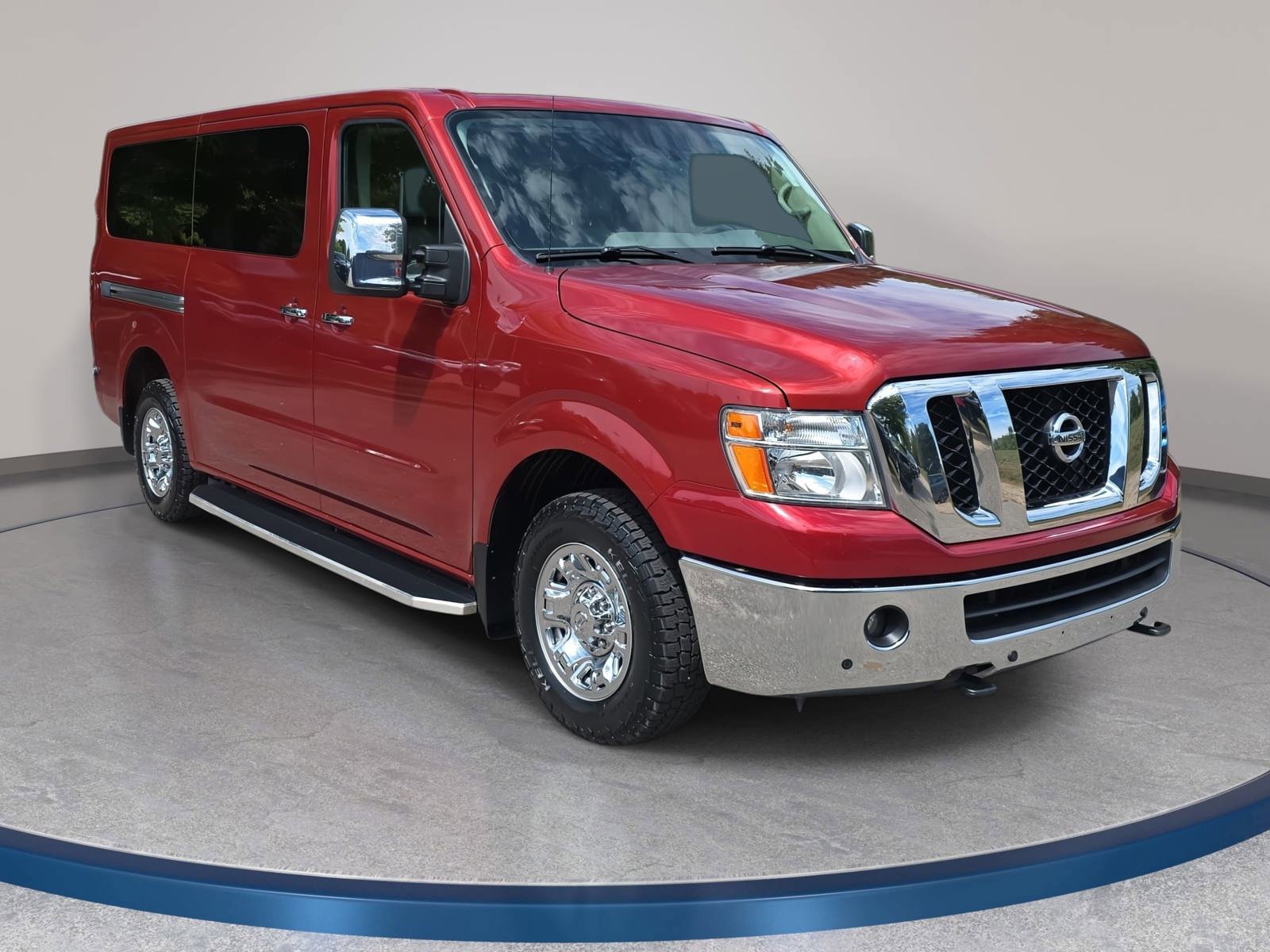 Used 2020 Nissan NV 3500 SL RWD image 3