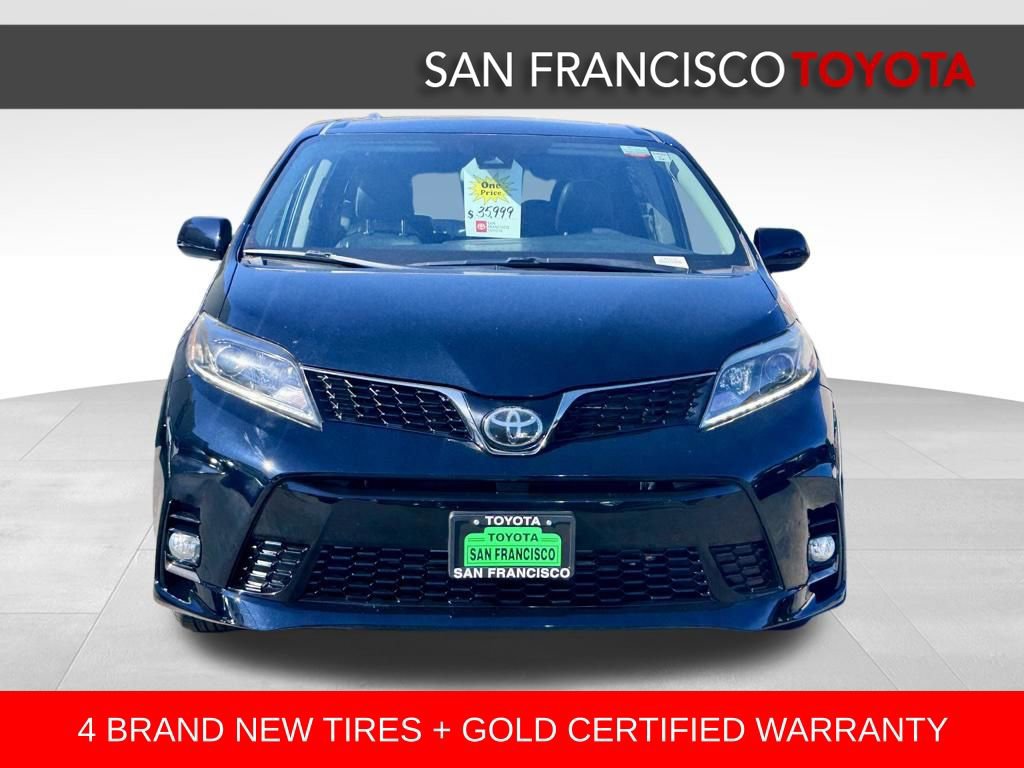 Certified 2019 Toyota Sienna SE w/ SE Preferred Package image 6