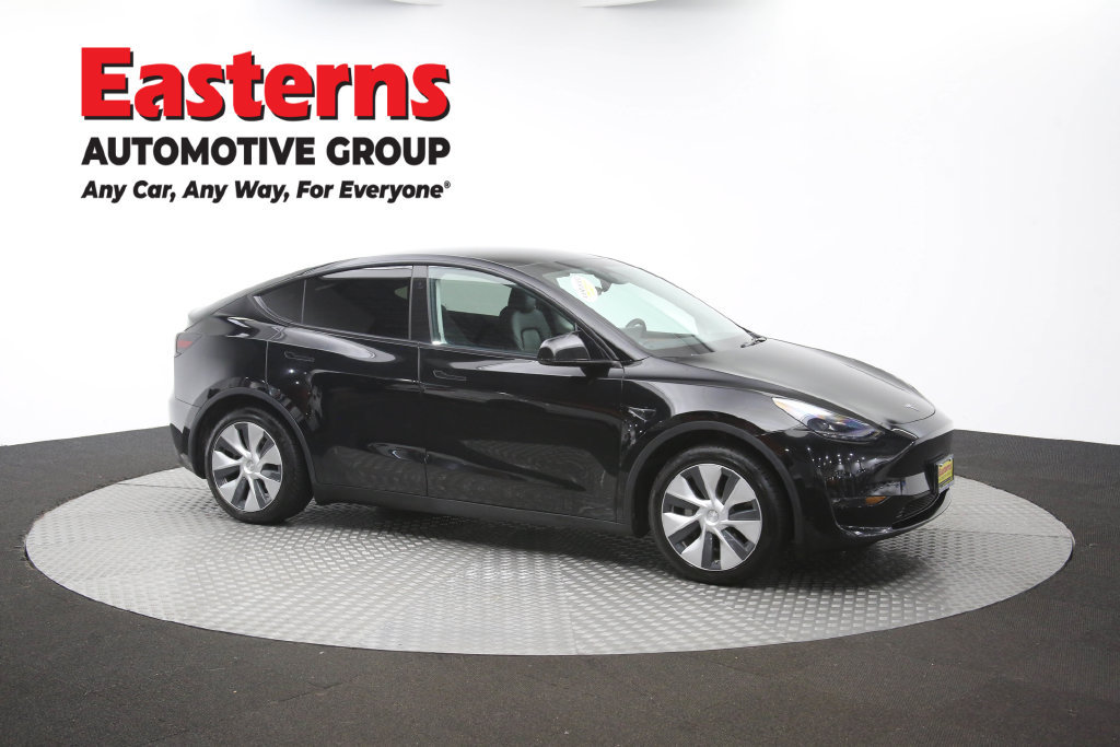 Used 2023 Tesla Model Y Long Range AWD/4WD image 43