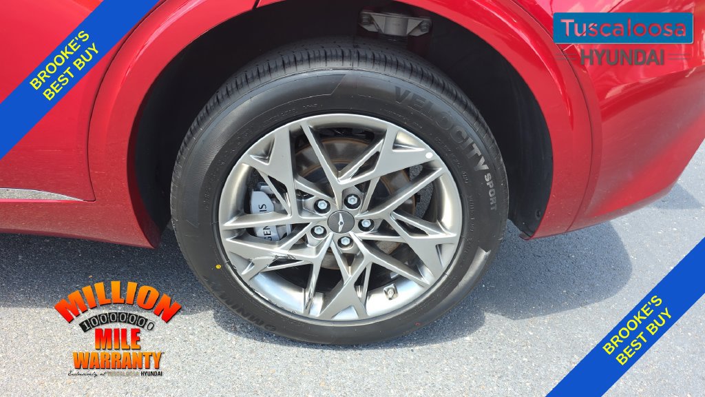 Used 2025 Genesis GV70 2.5T AWD/4WD image 11