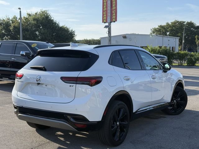 Used 2022 Buick Envision Preferred FWD image 3