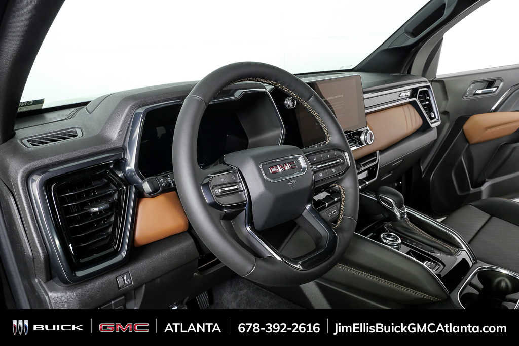 New 2026 GMC Canyon AT4 w/ AT4 Premium Package image 4