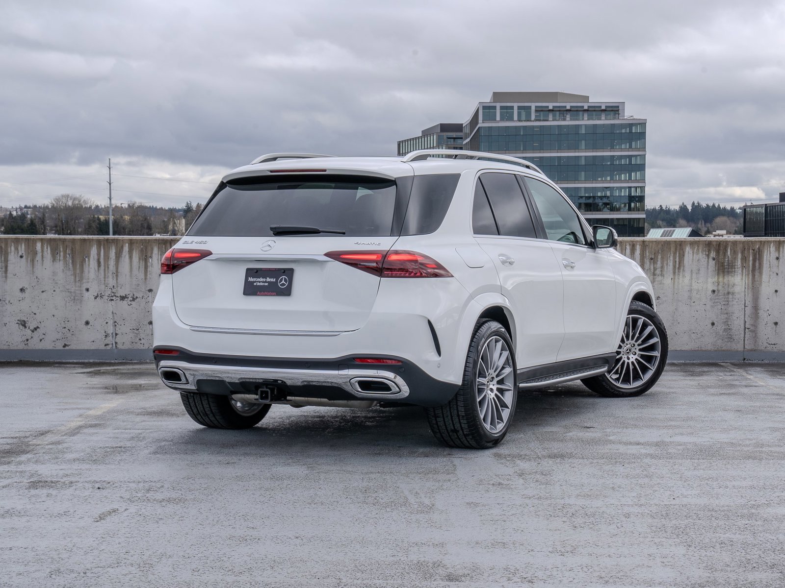 Certified 2026 Mercedes-Benz GLE 450 4MATIC image 4