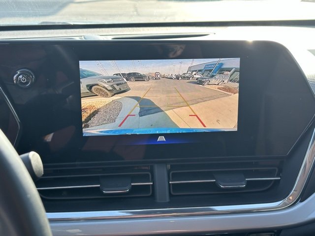 Certified 2025 Chevrolet Trax LT w/ Driver Confidence Package image 10