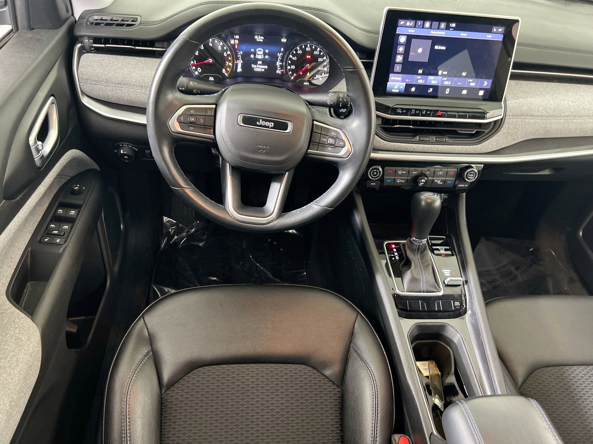 Used 2022 Jeep Compass Latitude w/ Convenience Group image 21