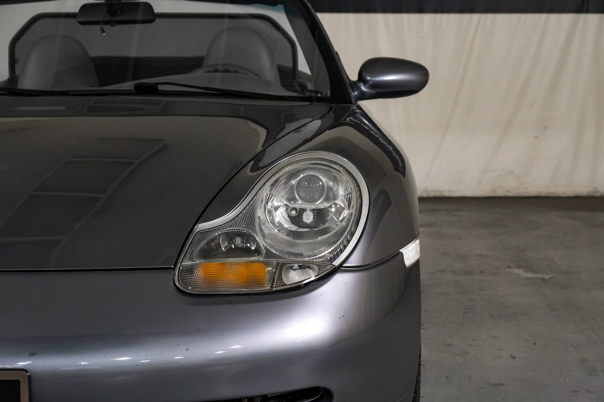 Used 2001 Porsche 911 Carrera RWD image 33