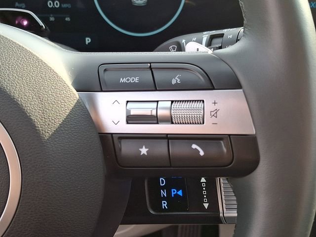 Used 2025 Hyundai Tucson Limited image 23